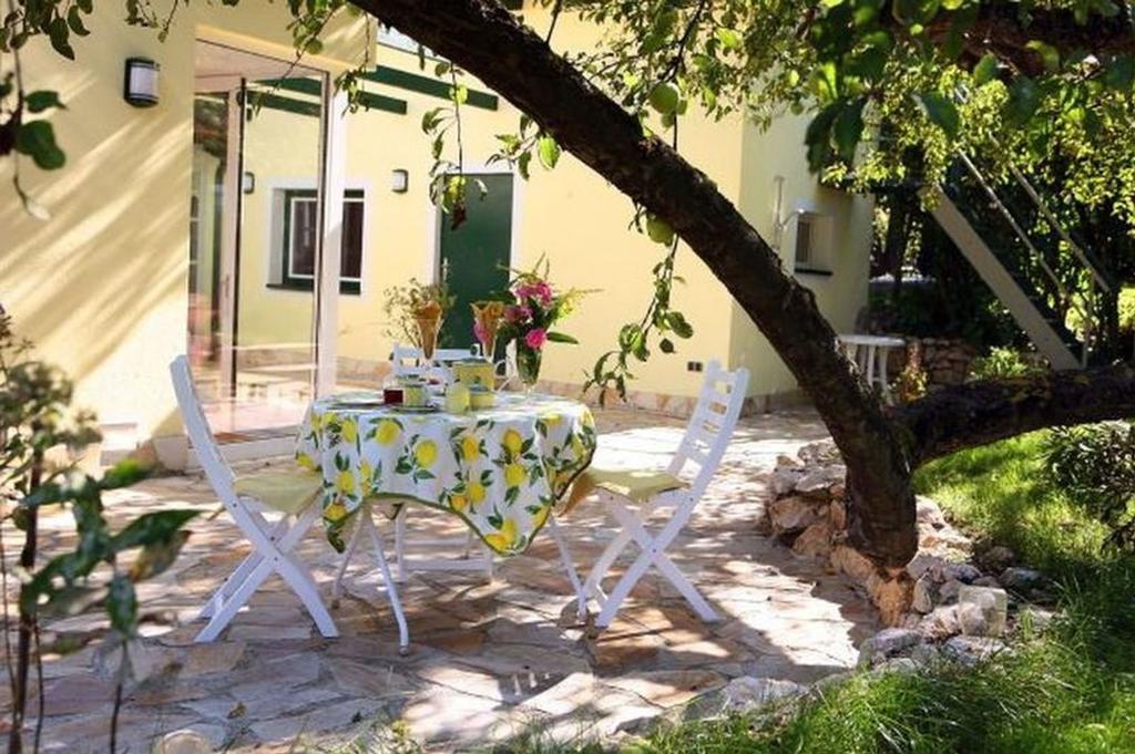 Pitten Romantic Cottage מראה חיצוני תמונה